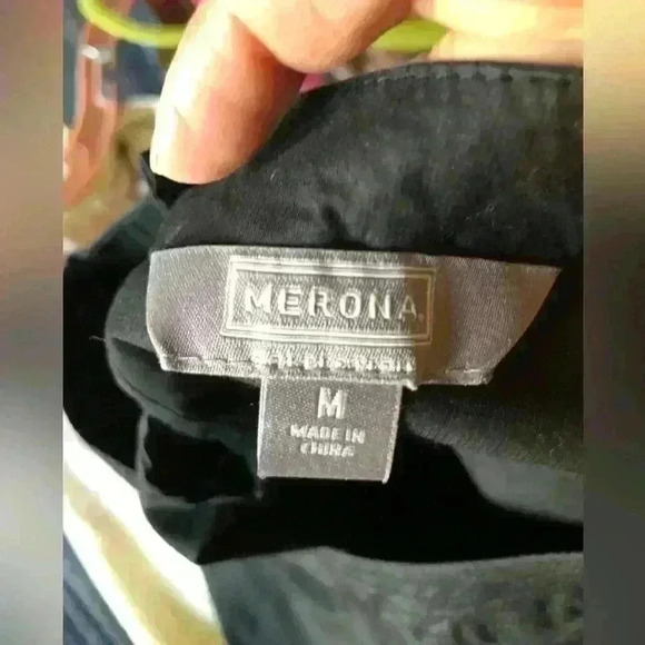 Merona black light polycotton short sleeve round neck top button key hole - Picture 4 of 5